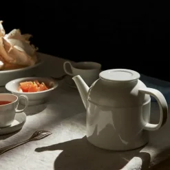 1616 / arita japan CMA European teapot, 1500 ml, white