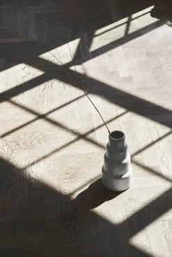 1616 / arita japan SB vase, high, light blue