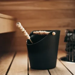 Aarikka Nuppu sauna bucket, black - pine