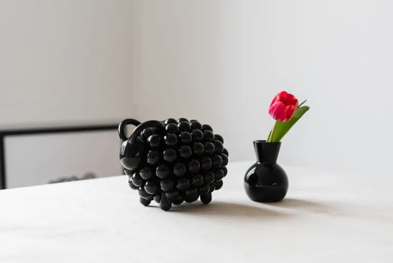 Aarikka Pohjanpässi figurine, coal