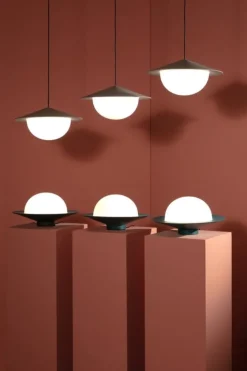 AGO Alley Still table lamp, large, charcoal