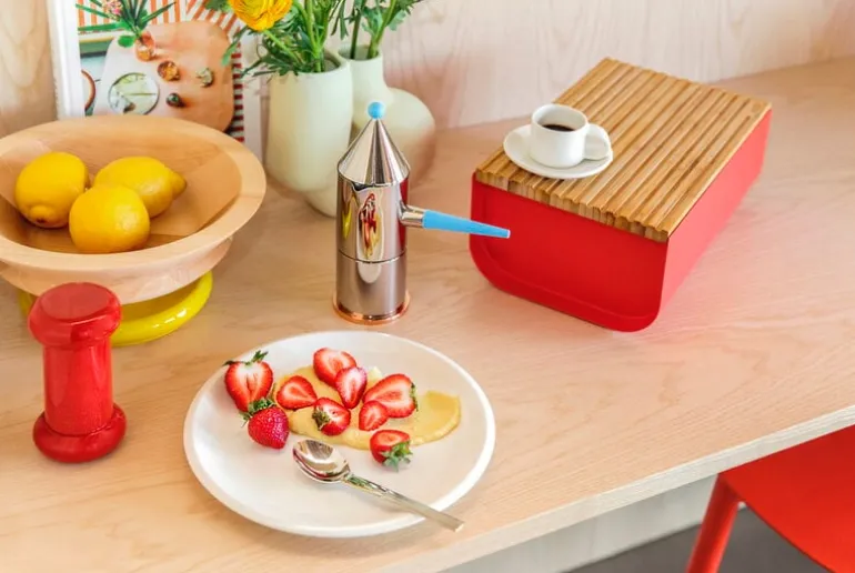 Alessi Mattina breadbox, red
