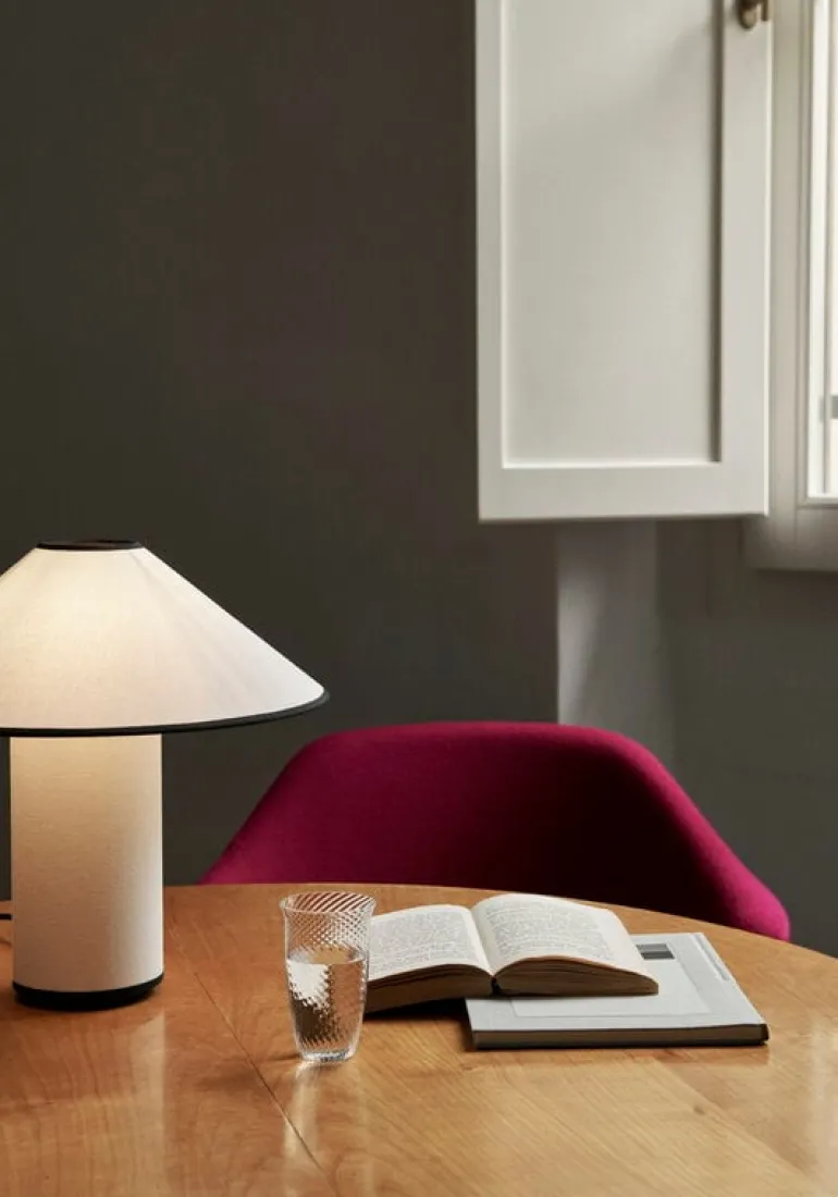 &Tradition Colette ATD6 table lamp, white - black