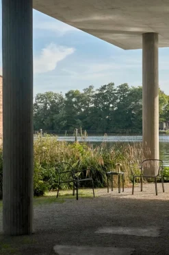 &Tradition Como SC53 portable table lamp, aluminium