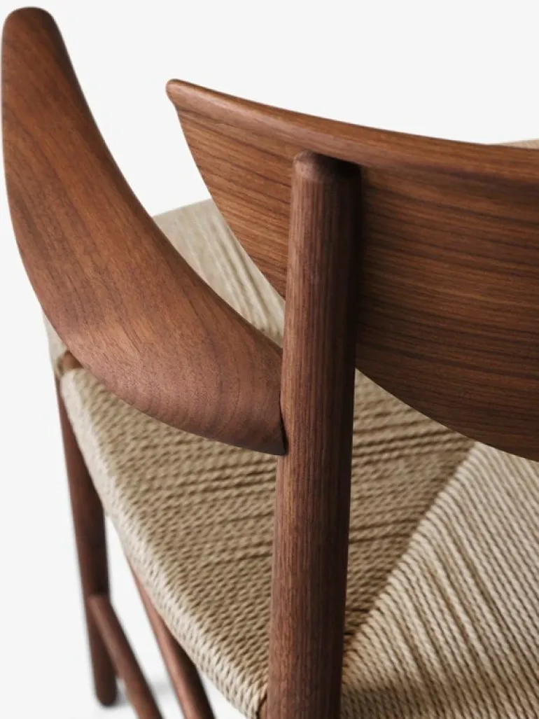 &Tradition Drawn HM4 chair, oiled walnut