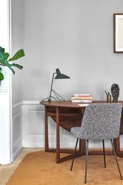 &Tradition Drop Leaf HM6 dining table, oiled walnut