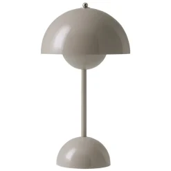 &Tradition Flowerpot VP9 portable table lamp, grey beige