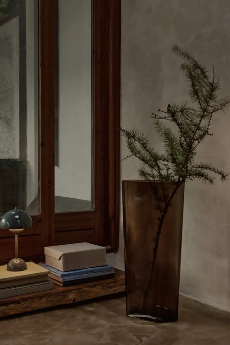 &Tradition Flowerpot VP9 portable table lamp, stone blue