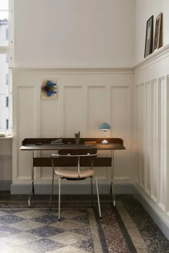 &Tradition Flowerpot VP9 portable table lamp, stone blue