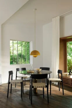 &Tradition Flowerpot VP7 pendant, mustard