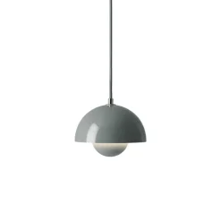 &Tradition Flowerpot VP10 pendant, stone blue