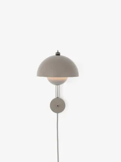 &Tradition Flowerpot VP8 wall lamp, grey beige