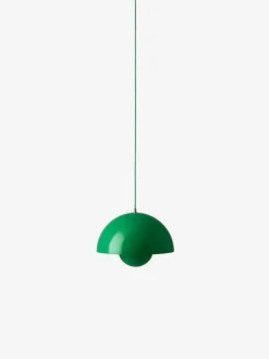 &Tradition Flowerpot VP7 pendant, signal green