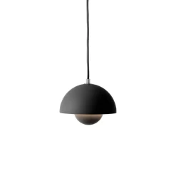&Tradition Flowerpot VP10 pendant, matt black