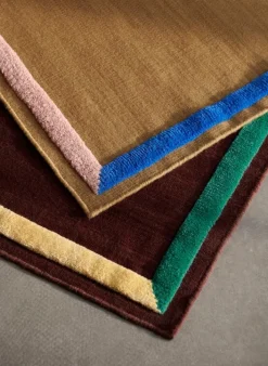 &Tradition Framed AP13 wool rug, 90 x 140 cm, plum