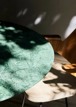 &Tradition In Between SK12 table, black - green marble