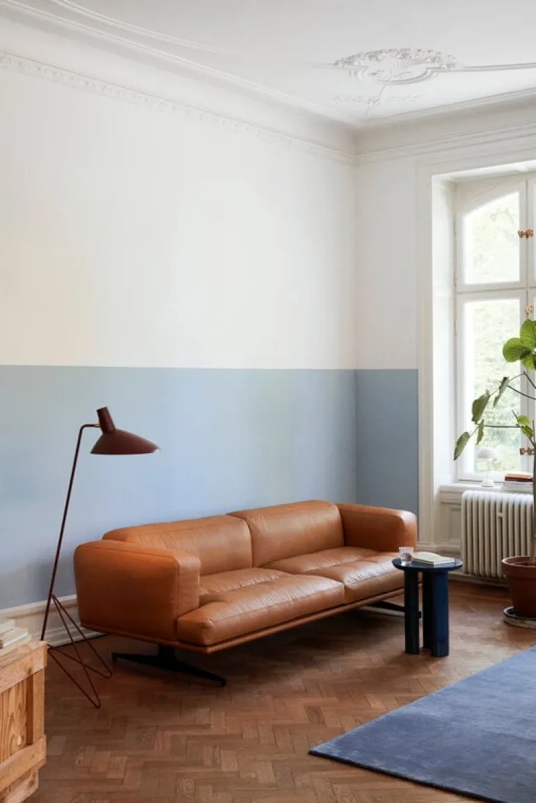 &Tradition Inland AV23 3-seater sofa, black - cognac Noble leather