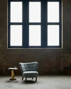 &Tradition Little Petra lounge chair, Hallingdal 130 - walnut