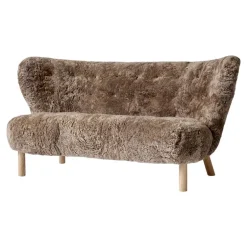 &Tradition Little Petra VB2 sofa, Sahara Curly sheepskin - white oiled oak