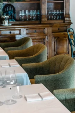 &Tradition Loafer SC24 chair, Vidar 972 Army green