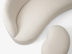 &Tradition Margas LC4 3-seater sofa, black lacquered oak - Karakorum 001