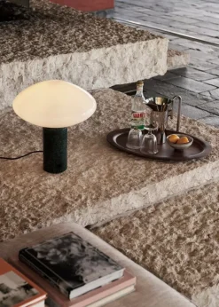 &Tradition Mist table lamp AP17, Guatemala Verde marble - opal glass