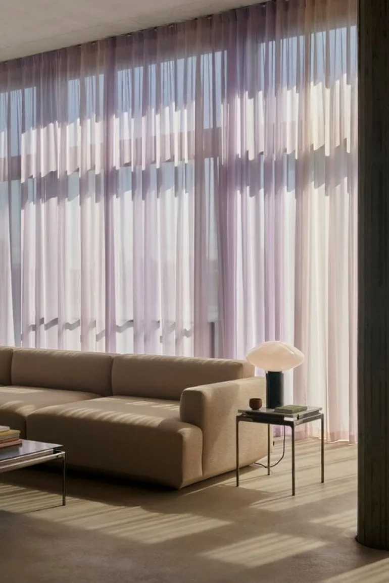 &Tradition Mist table lamp AP17, Guatemala Verde marble - opal glass