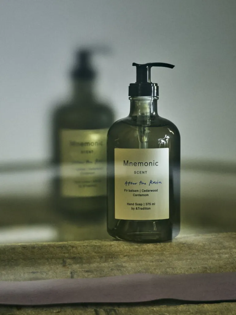 &Tradition Mnemonic hand soap MNC1, After the Rain, 375 ml