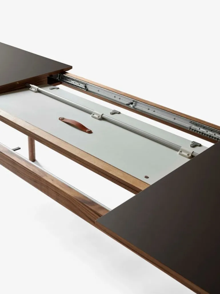 &Tradition Patch HW2 table, 240 cm, oiled walnut - dark brown laminate