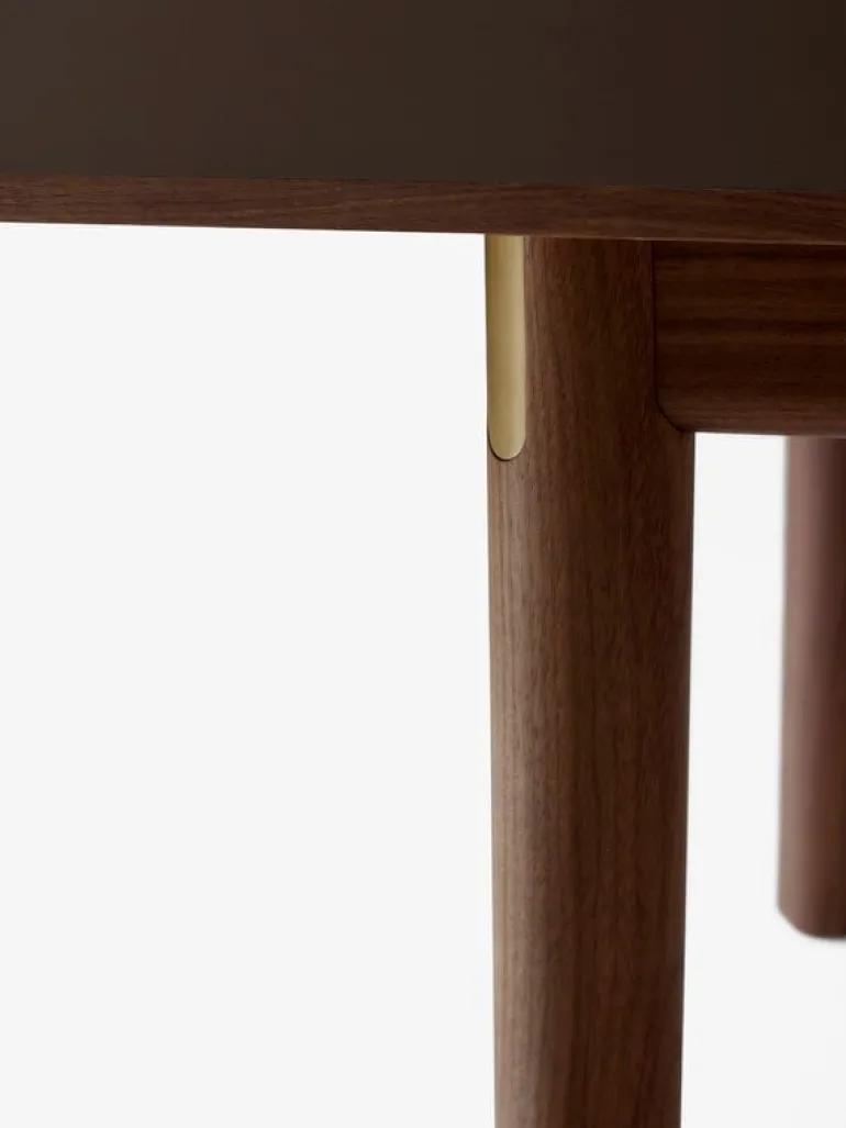 &Tradition Patch HW2 table, 240 cm, oiled walnut - dark brown laminate