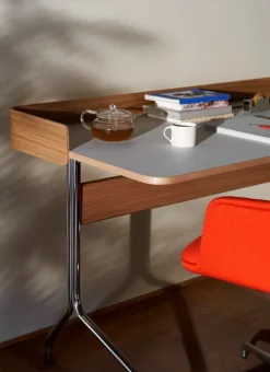 &Tradition Pavilion AV17 desk, mushroom linoleum - oak - chrome