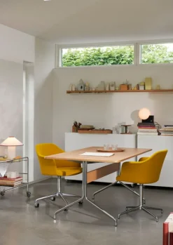 &Tradition Pavilion AV18 table, chrome - lacquered oak