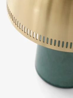 &Tradition Raku SH8 portable table lamp, blue green - brass