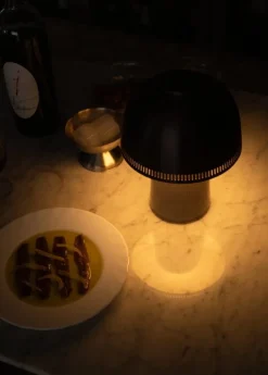 &Tradition Raku SH8 portable table lamp, beige grey - bronze