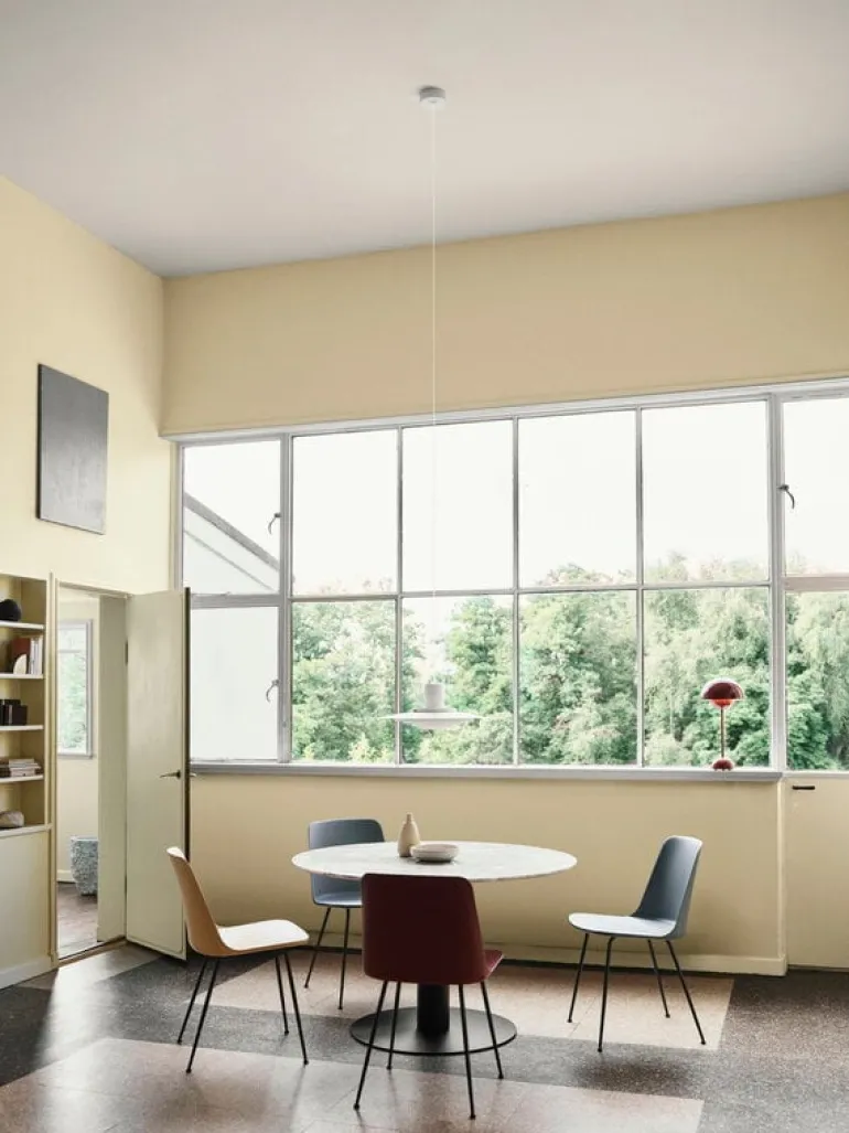 &Tradition Rely HW6 chair, chrome - light blue