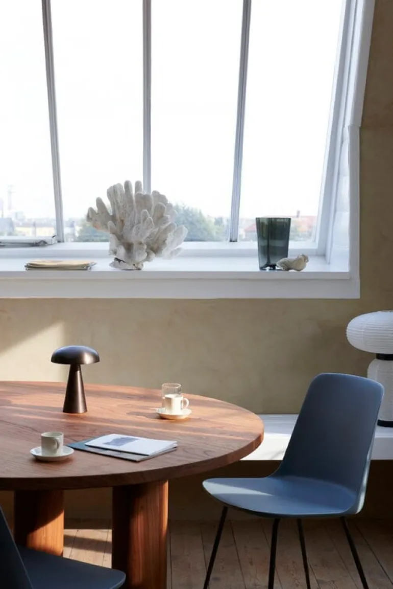 &Tradition Rely HW6 chair, chrome - light blue