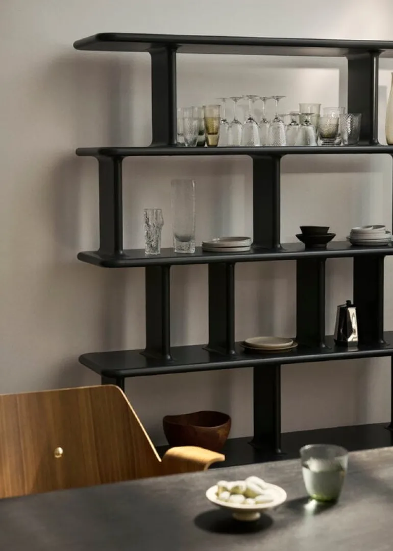 &Tradition RFH RD7 armchair, walnut and beech veneer - brown