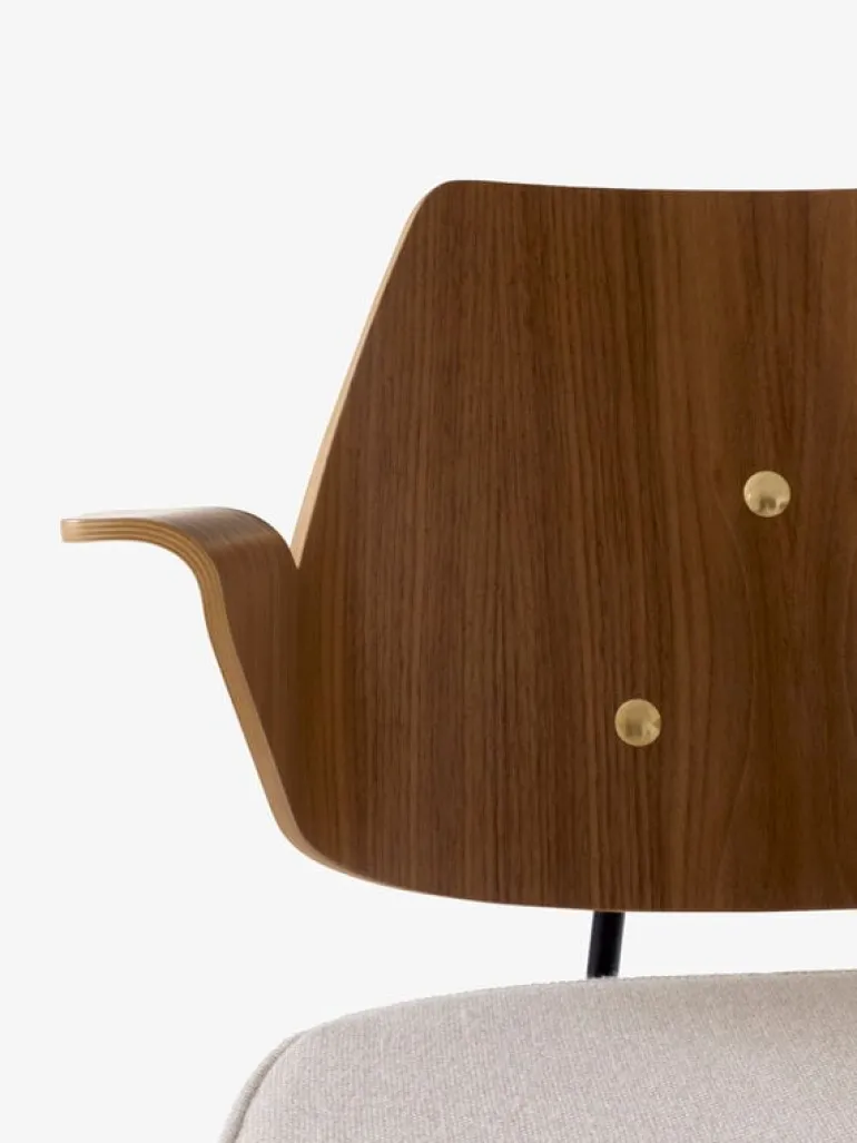 &Tradition RFH RD7 armchair, walnut and beech veneer - beige