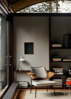 &Tradition RFH RD8 lounge chair, walnut and beech veneer - brown