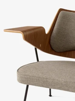 &Tradition RFH RD8 lounge chair, walnut and beech veneer - brown