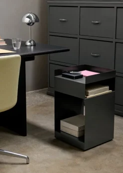 &Tradition Rotate SC73 side table, stone grey