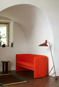 &Tradition Tung JA3 side table, burgundy red