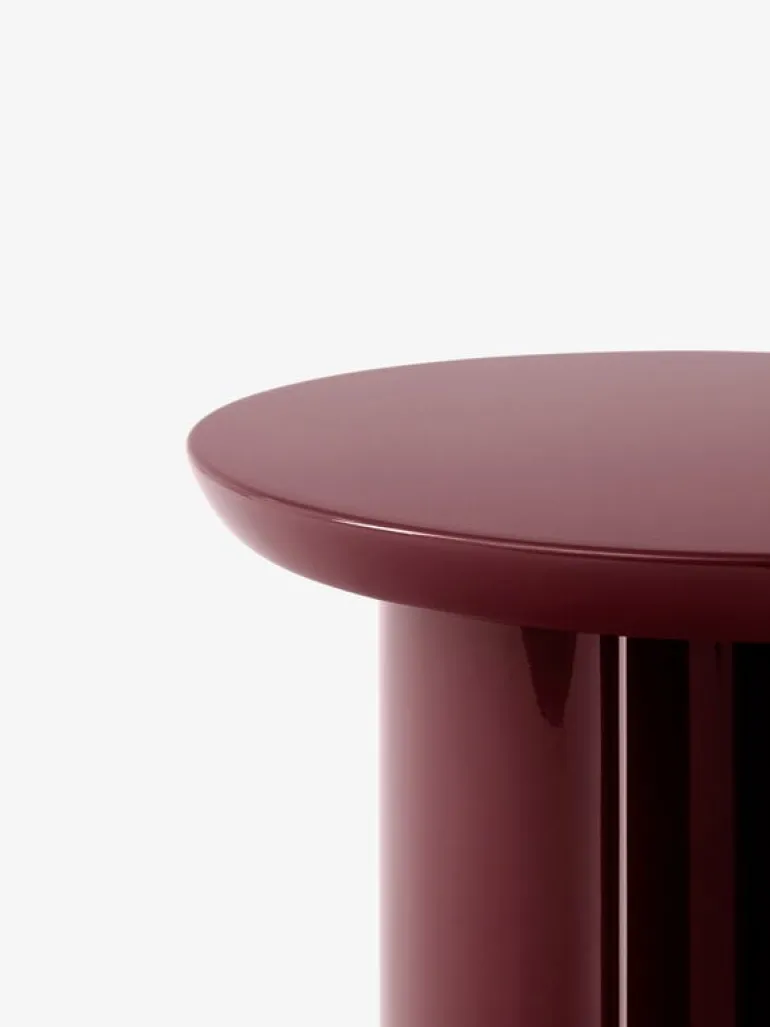 &Tradition Tung JA3 side table, burgundy red