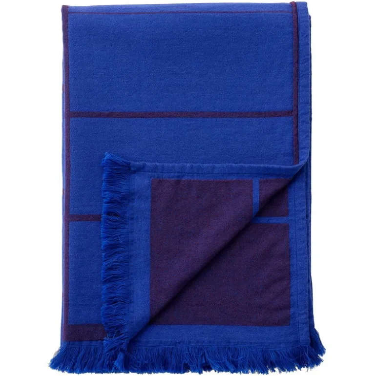 &Tradition Untitled AP10 throw, 150 x 200 cm, electric blue