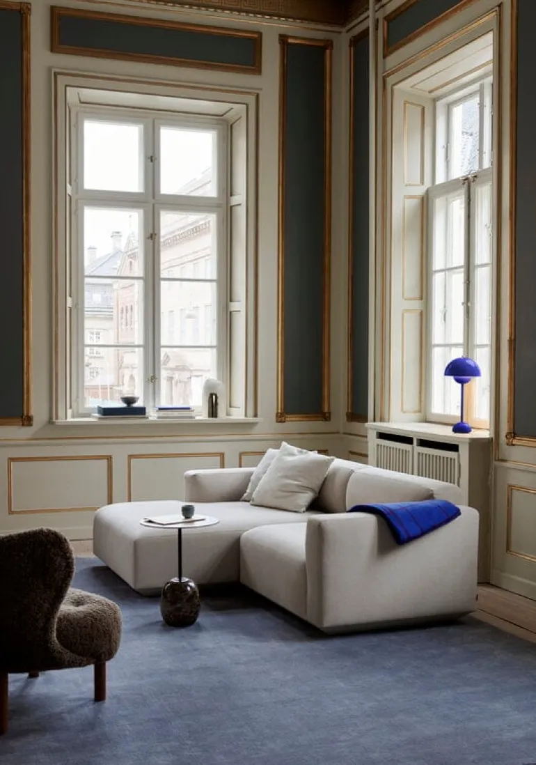 &Tradition Untitled AP10 throw, 150 x 200 cm, electric blue