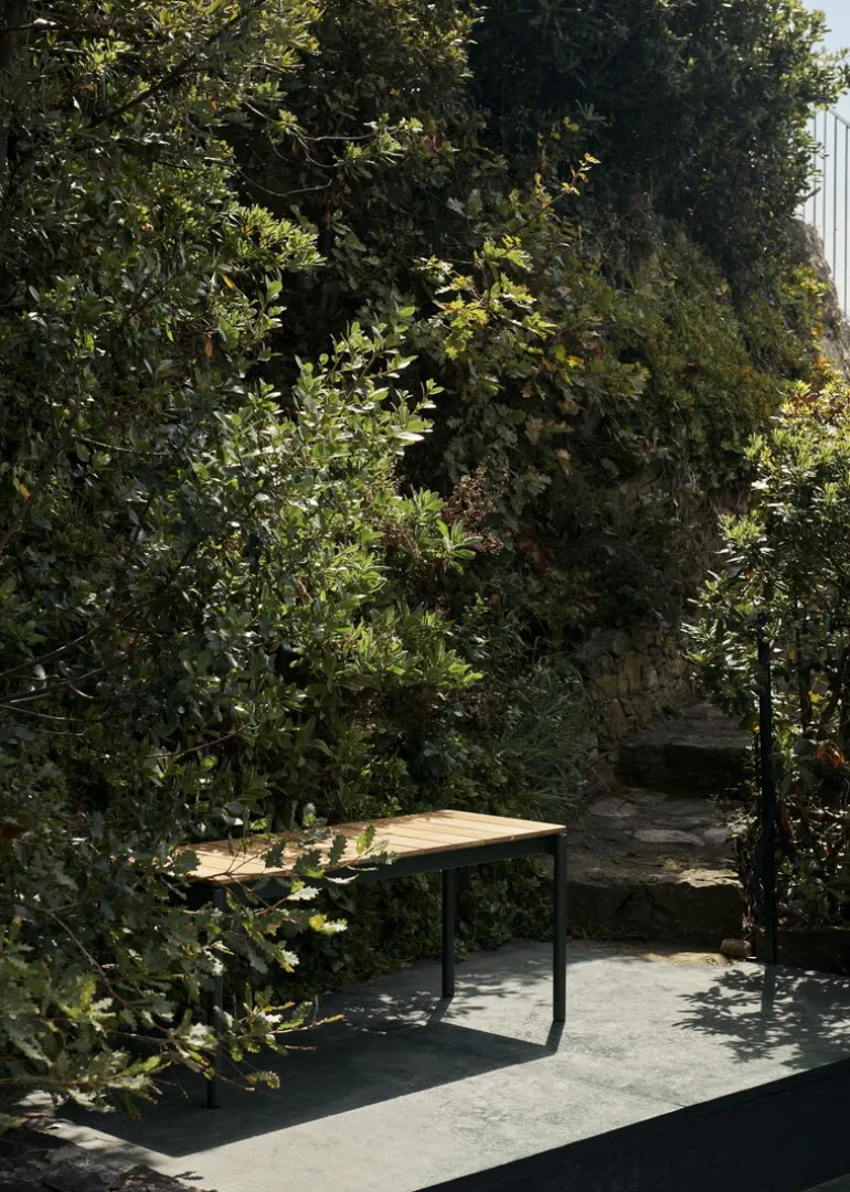 &Tradition Ville AV27 bench, 110 x 40 cm, teak - warm black