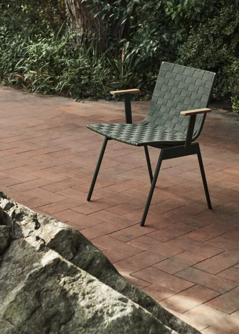 &Tradition Ville AV34 outdoor armchair, warm black