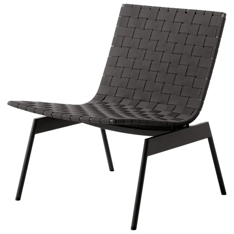 &Tradition Ville AV44 outdoor lounge chair, warm black
