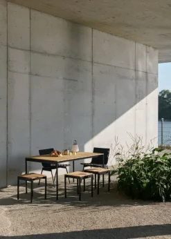 &Tradition Ville AV44 outdoor lounge chair, warm black