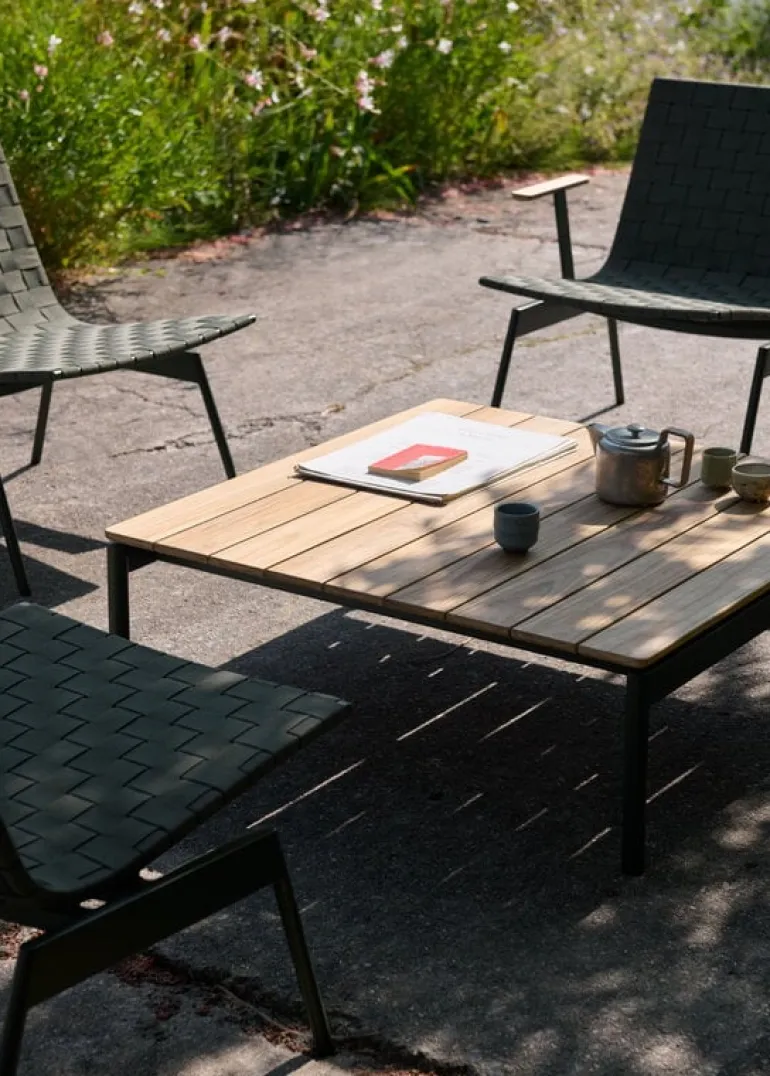 &Tradition Ville AV50 outdoor coffee table, 90 x 90 cm, teak - bronze green